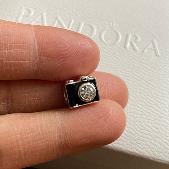 Retired Pandora Snap Shots Camera Charm for bracelet necklace sterling silver - Picture 6 of 9